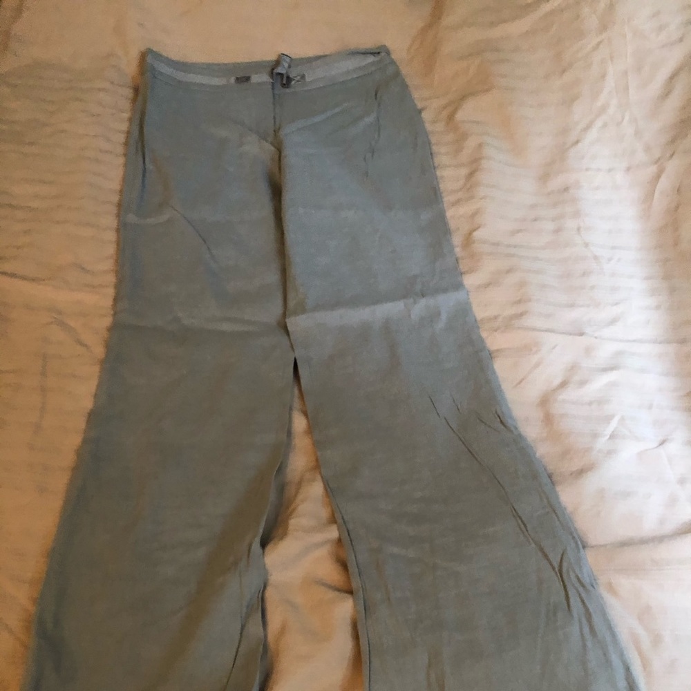New Elie Tahari straight leg pants
